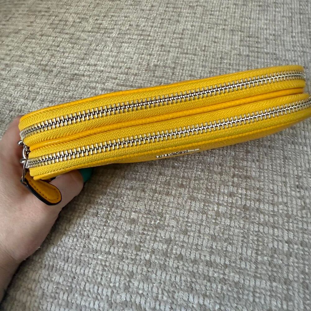 Coach Women's Yellow Bag - Picture 8 of 8